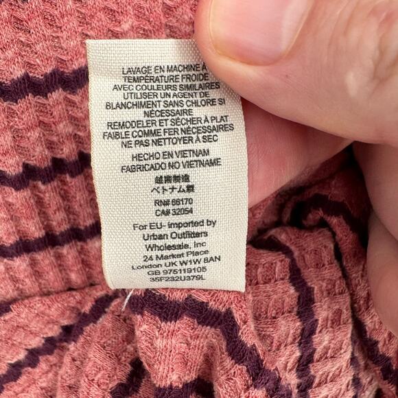 We the Free Knit Peplum Top Womens Small Pink Purple Striped Scoop Neck - Picture 10 of 12